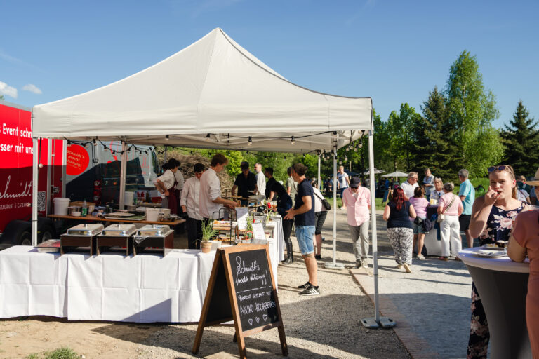 Catering vom Feinsten beim My Fire Frühlungsfest auf der Hexenburg bei Dresden