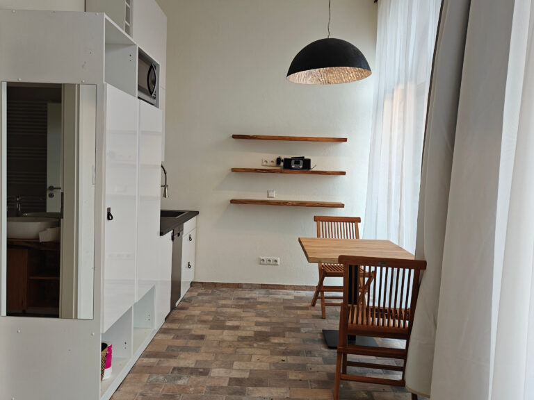 9571025f-db65-4be5-9498-76b124b3ca6a