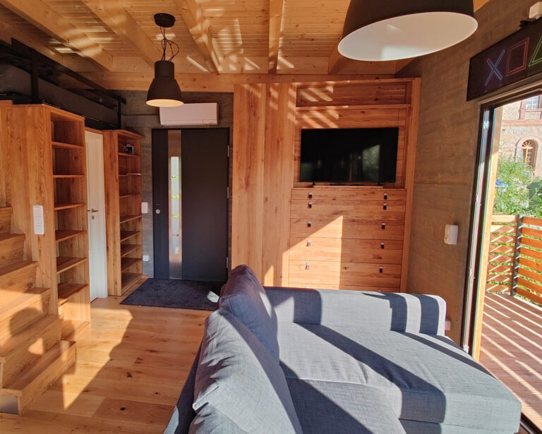 ac004c90-27bd-4fa3-844f-f6eecdc0bcc4